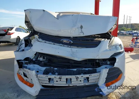 2016 Ford Escape S из США, поврежденный, VIN 1FMCU0F7XGUB44112